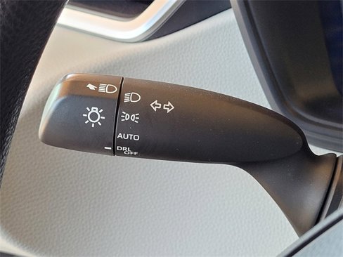 Certified 2022 Toyota Corolla LE image 32