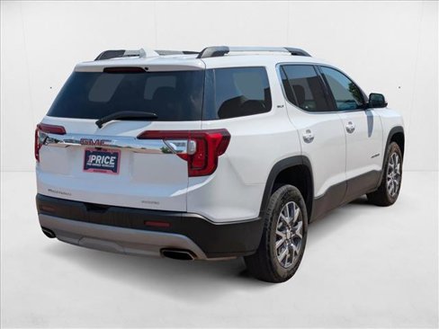 Used 2023 GMC Acadia SLT image 5