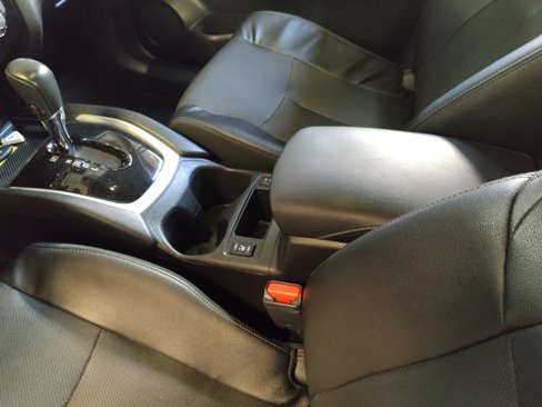 Used 2016 Nissan Rogue SL w/ SL Premium Package image 26