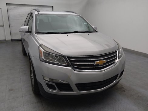 Used 2017 Chevrolet Traverse LT image 14
