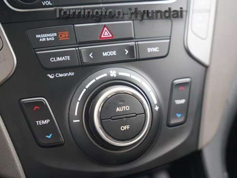 Used 2018 Hyundai Santa Fe Sport 2.0T image 24