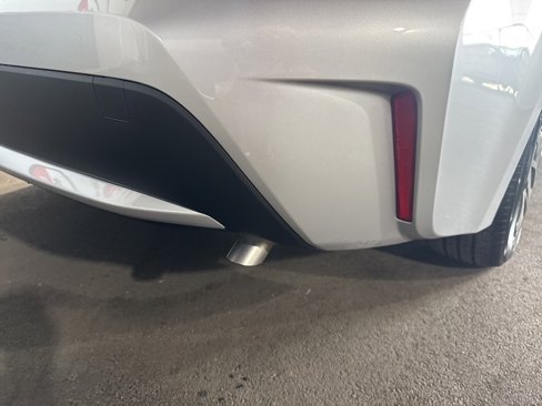 Used 2022 Toyota Corolla L image 15