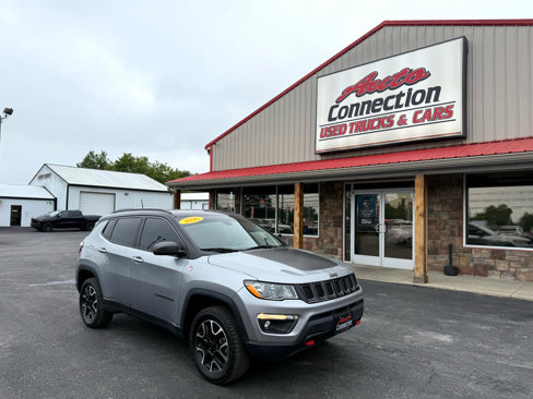 Used 2020 Jeep Compass Trailhawk image 2