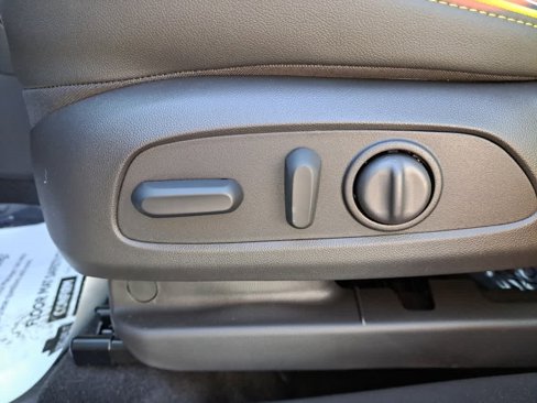 New 2025 Chevrolet TrailBlazer ACTIV w/ Convenience Package image 13
