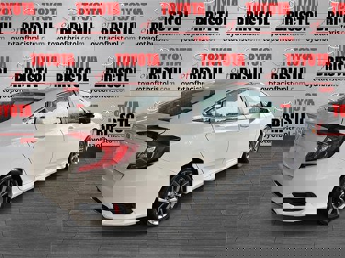 Used 2019 Honda Civic EX image 2