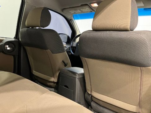Used 2007 Nissan Xterra S image 36