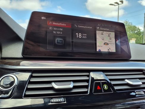 Used 2019 BMW 530i xDrive image 21