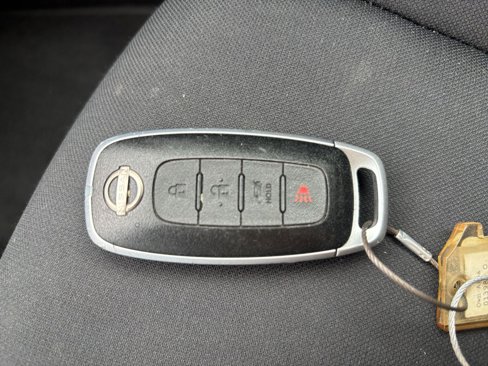 Used 2024 Nissan Sentra SV image 22