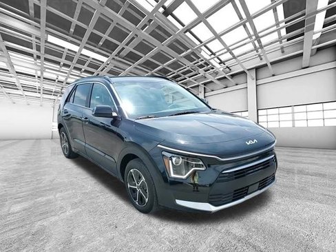 Certified 2024 Kia Niro EX w/ EX Cold Weather Package image 1