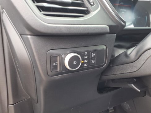 Used 2021 Ford Escape Titanium image 15