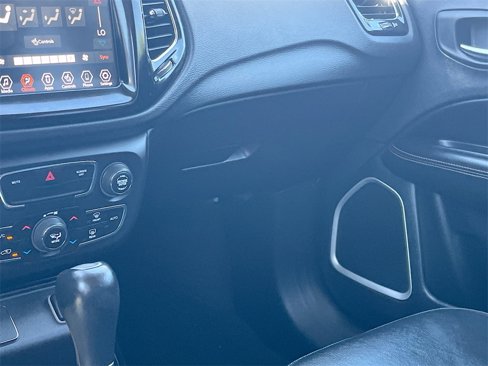 Used 2019 Jeep Compass Limited image 23
