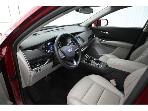 Used 2020 Cadillac XT4 Premium Luxury w/ Cold Weather Package image 9