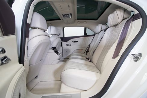 Used 2021 Bentley Flying Spur W12 image 46