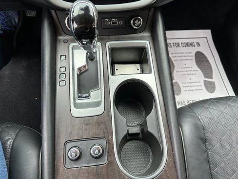 Used 2019 Nissan Murano Platinum w/ Cargo Package image 27