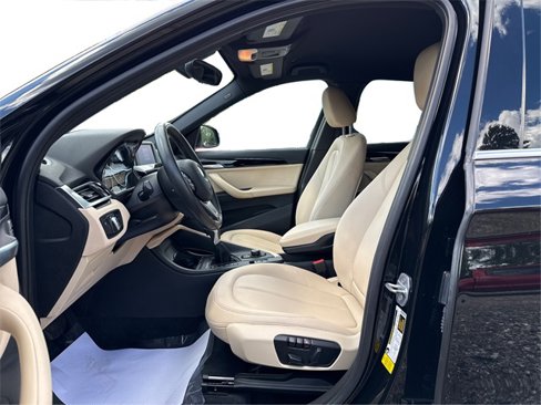 Used 2018 BMW X1 sDrive28i image 10