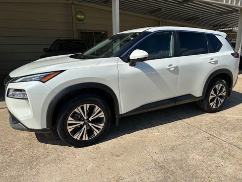 Used 2022 Nissan Rogue SV image 11