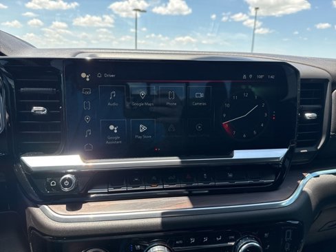 Used 2022 GMC Sierra 1500 SLT w/ SLT Convenience Package image 40