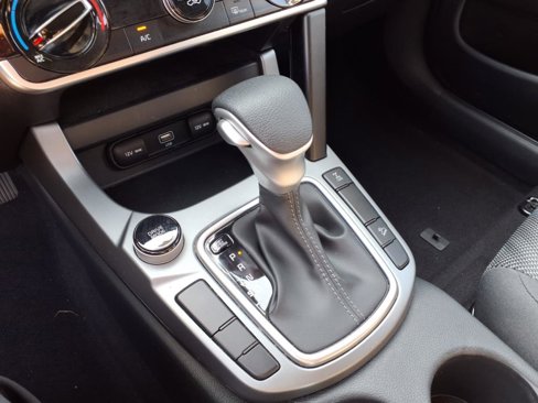 Used 2023 Kia Seltos LX image 7