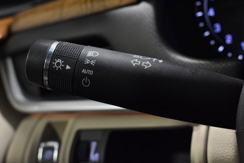 Used 2019 Cadillac XTS Luxury image 15