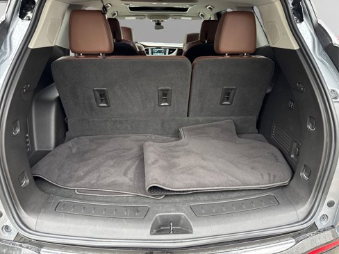 Used 2018 Buick Enclave Avenir image 11