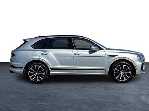 New 2025 Bentley Bentayga image 5