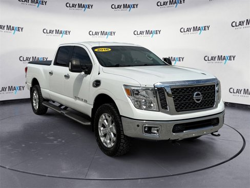 Used 2016 Nissan Titan SV image 7