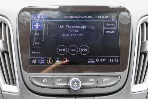 Used 2025 Chevrolet Malibu LT image 23