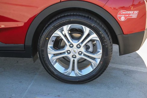 Used 2018 Chevrolet Bolt LT image 10