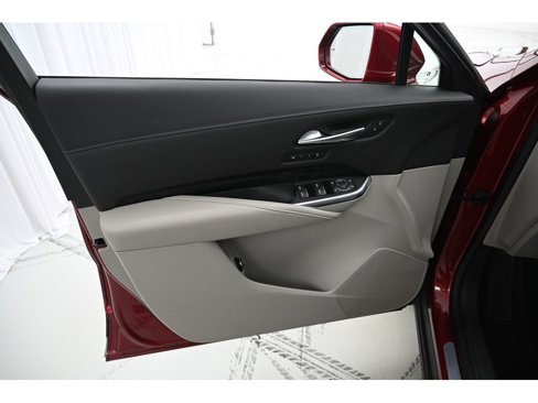 Used 2020 Cadillac XT4 Premium Luxury w/ Cold Weather Package image 29