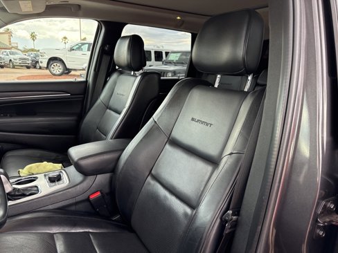 Used 2018 Jeep Grand Cherokee Summit image 15