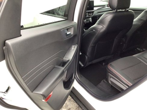 New 2023 Ford Escape ST-Line Elite image 8