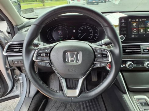 Used 2019 Honda Accord Touring image 23