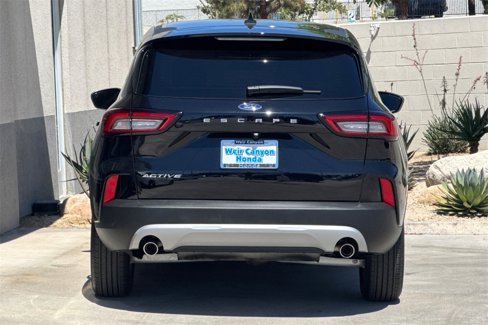 Used 2023 Ford Escape Active image 8