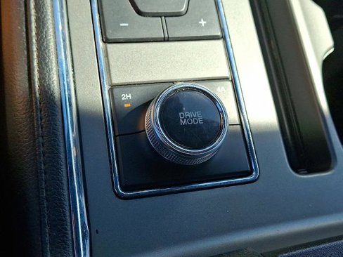 Certified 2018 Ford Expedition Max XLT w/ Equipment Group 202A image 22