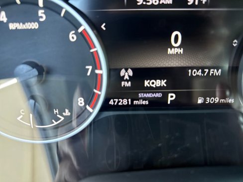 Used 2023 Nissan Rogue SV image 16