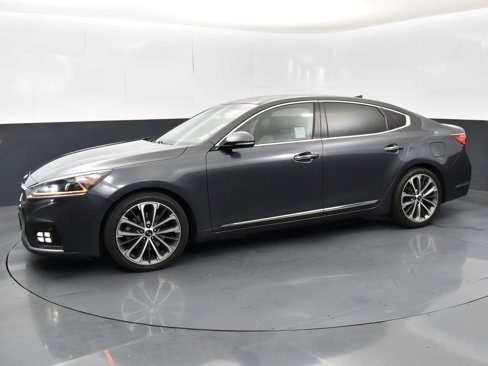 Used 2018 Kia Cadenza Technology image 4