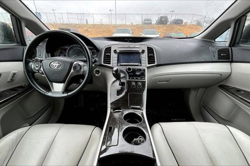 Used 2015 Toyota Venza XLE image 7