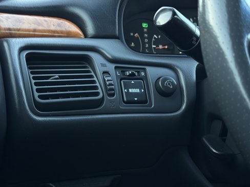 Used 2002 Toyota Solara SE image 24