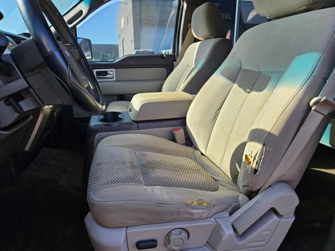 Used 2010 Ford F150 XLT image 15