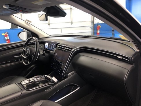 Used 2022 Hyundai Tucson Limited image 12