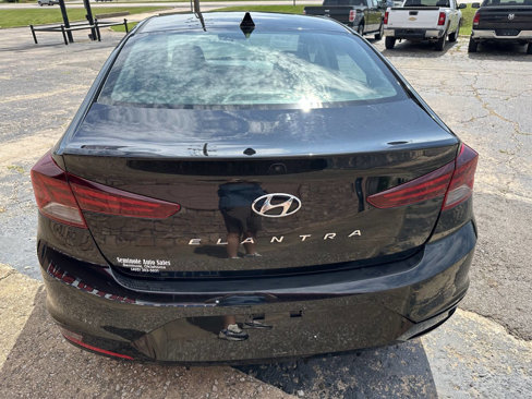 Used 2020 Hyundai Elantra SEL image 8
