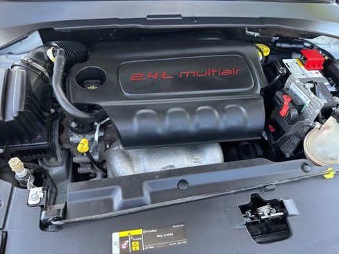 Certified 2022 Jeep Compass Altitude w/ Sun and Sound Group image 28