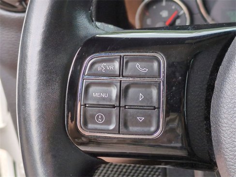 Used 2015 Jeep Wrangler Unlimited Sahara w/ Dual Top Group image 15
