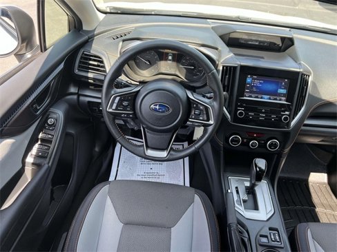 Used 2021 Subaru Crosstrek 2.0i Premium image 16