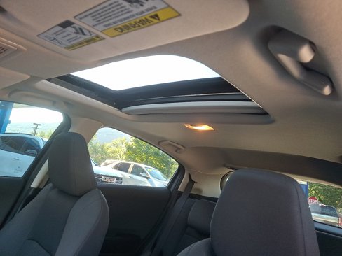 Used 2019 Honda HR-V EX image 14