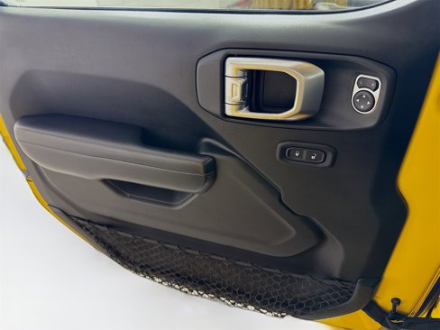 Used 2019 Jeep Wrangler Unlimited Rubicon image 16