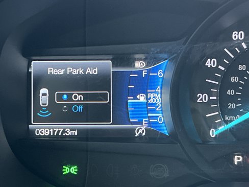 Used 2023 Ford Edge SEL w/ Sport Appearance Package image 28