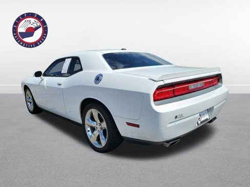 Used 2014 Dodge Challenger R/T image 18