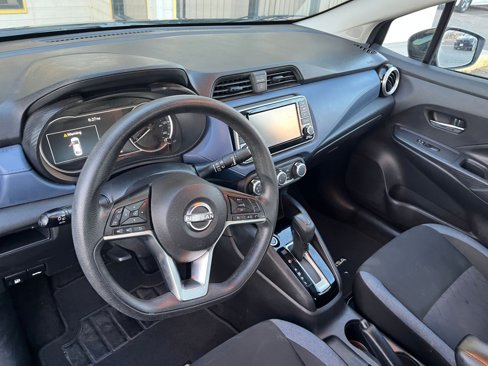 Used 2023 Nissan Versa SV image 27