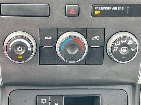 Used 2011 Chevrolet Traverse LS image 14
